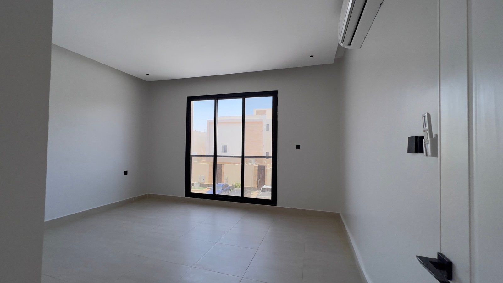 image_picker_D459E2AB-94FE-45F2-A5E3-940FB9221769-15686-000008D6BC7E318D للايجار شقة مميزة حي العارض 🏡 .