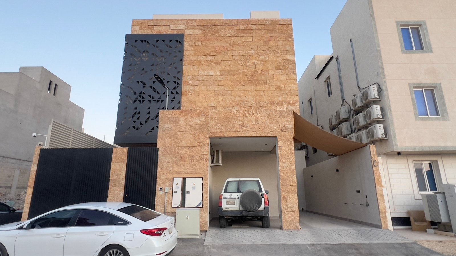 للبيع دور اول مميز | النرجس 📍