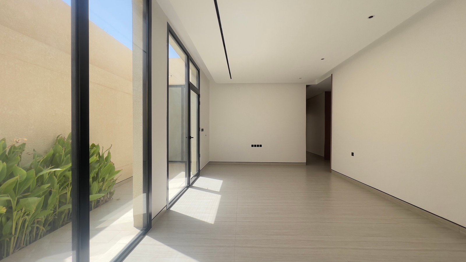 للبيع دور الارضي | واجهة شمالية 🏡