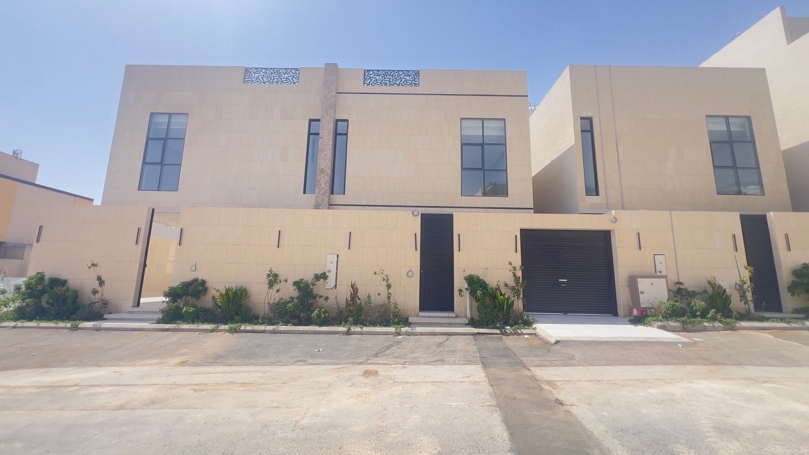 للبيع فيلا دبلوكس في حي النرجس 🏡