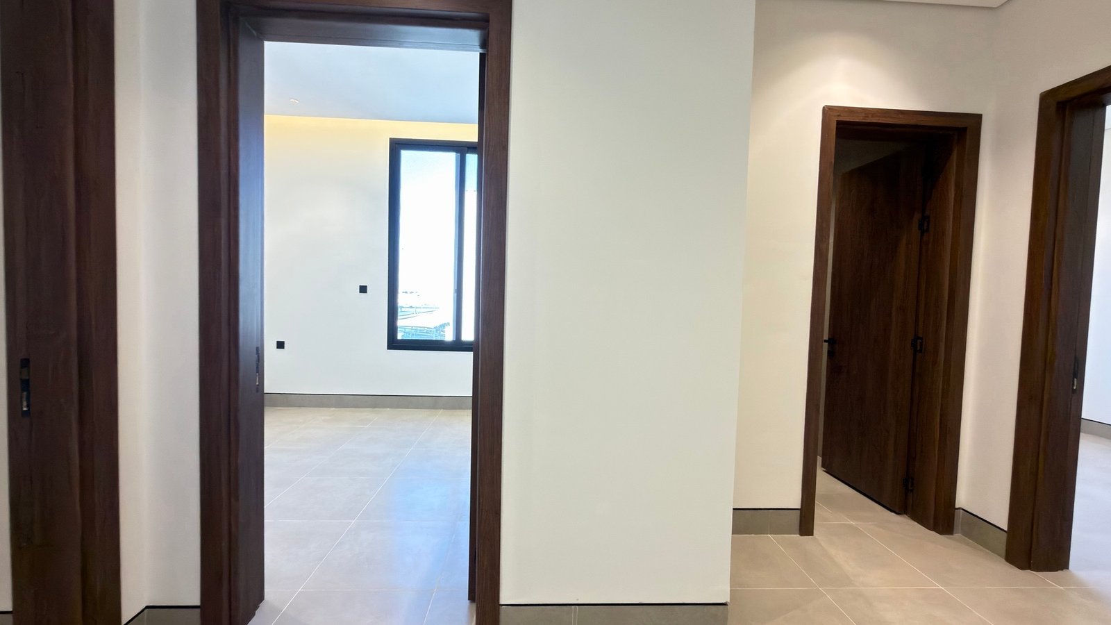 للبيع شقة مميزة بحي النرجس 🏡
