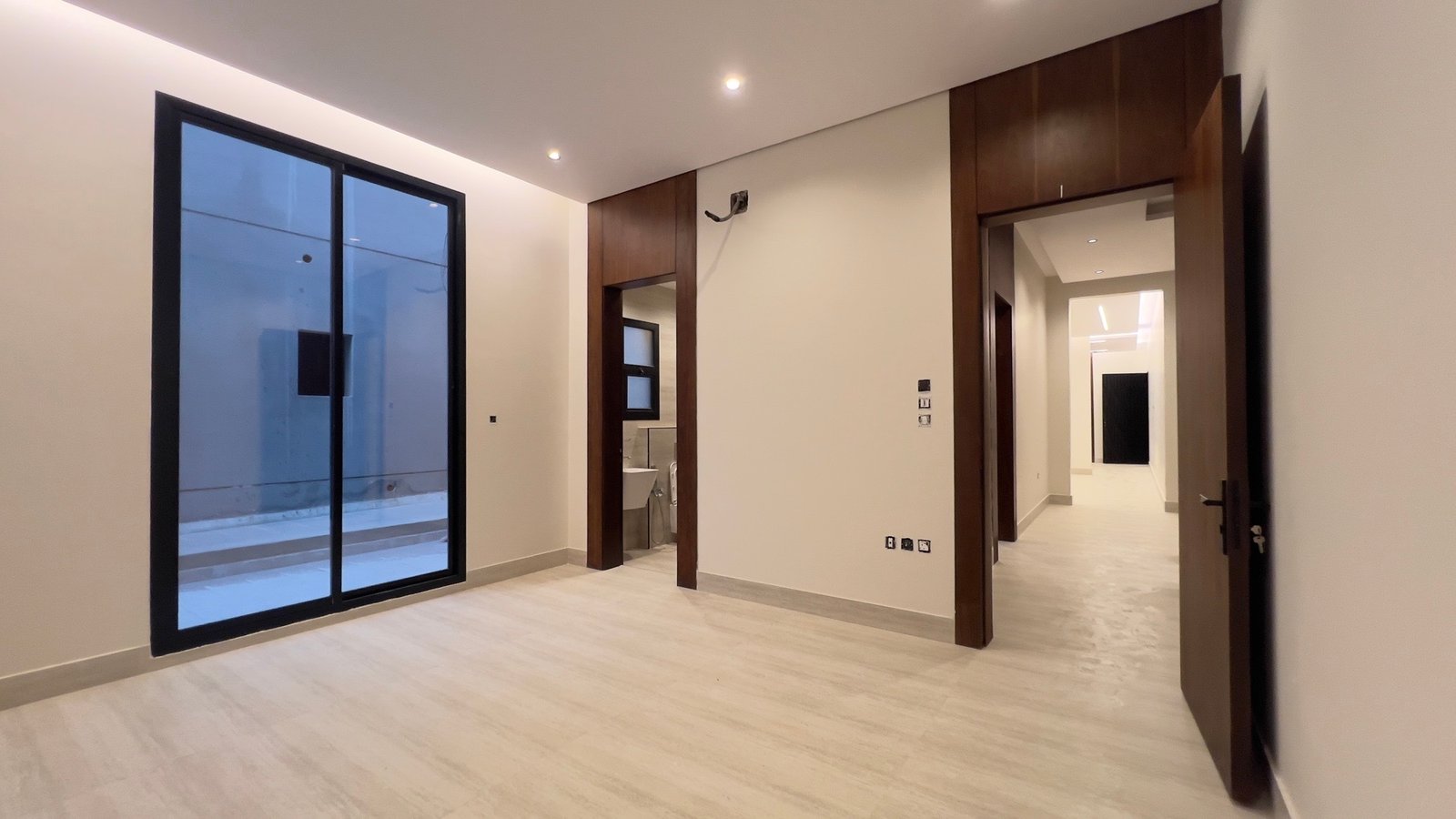 للبيع دور اول | جنوبية 🏡
