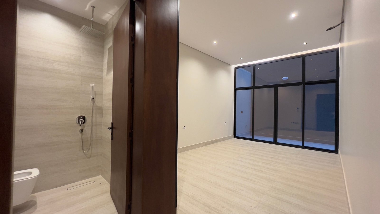 للبيع دور الارضي مميز وفاخر 🏡