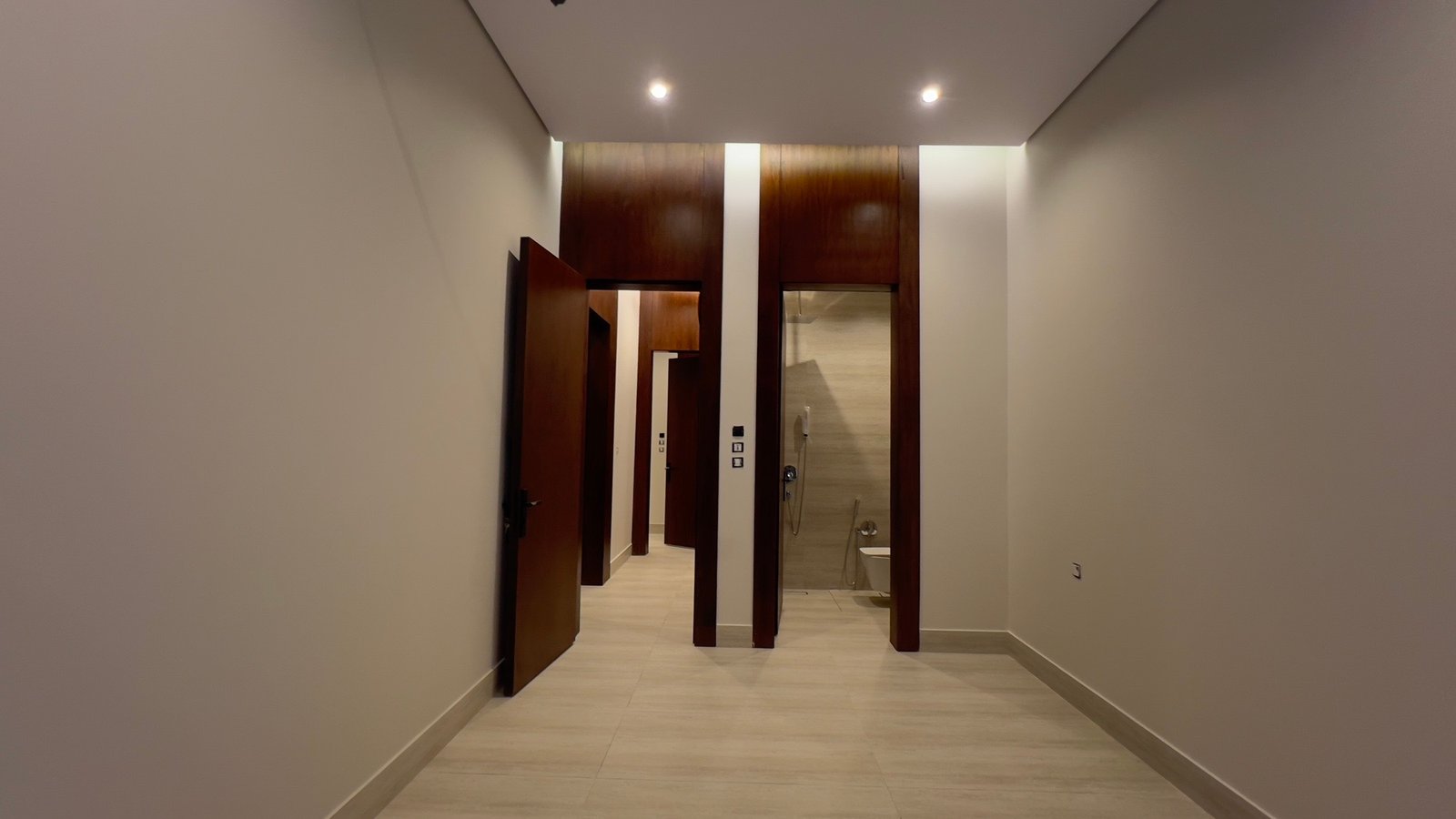 للبيع دور الارضي مميز وفاخر 🏡
